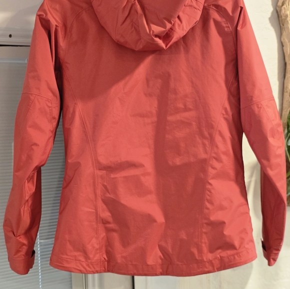 Women's Patagonia Insulated Torrentshell Jacket Size Small - Picture 2 of 13